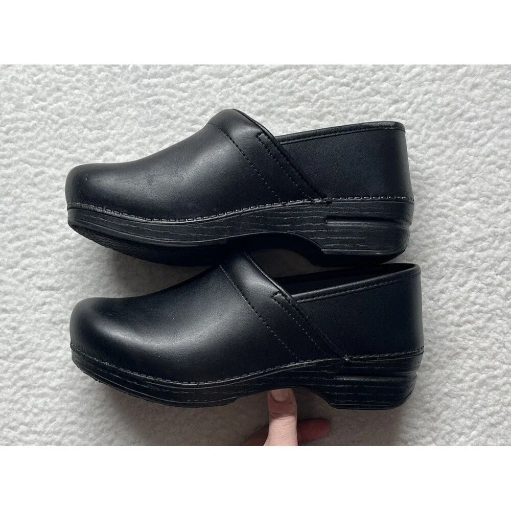 Dansko Clogs Womens US9 EU39 Black Leather Professional Nursing Comfort Workwear